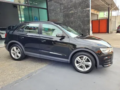 AUDI Q3 1.4 TFSI AMBIENTE GASOLINA 4P S TRONIC