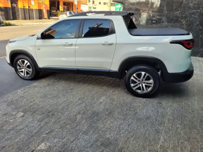 FIAT TORO 2.0 16V TURBO DIESEL FREEDOM 4WD AT9